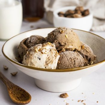 Mixed vanilla and chocolate ice cream flavor food photography